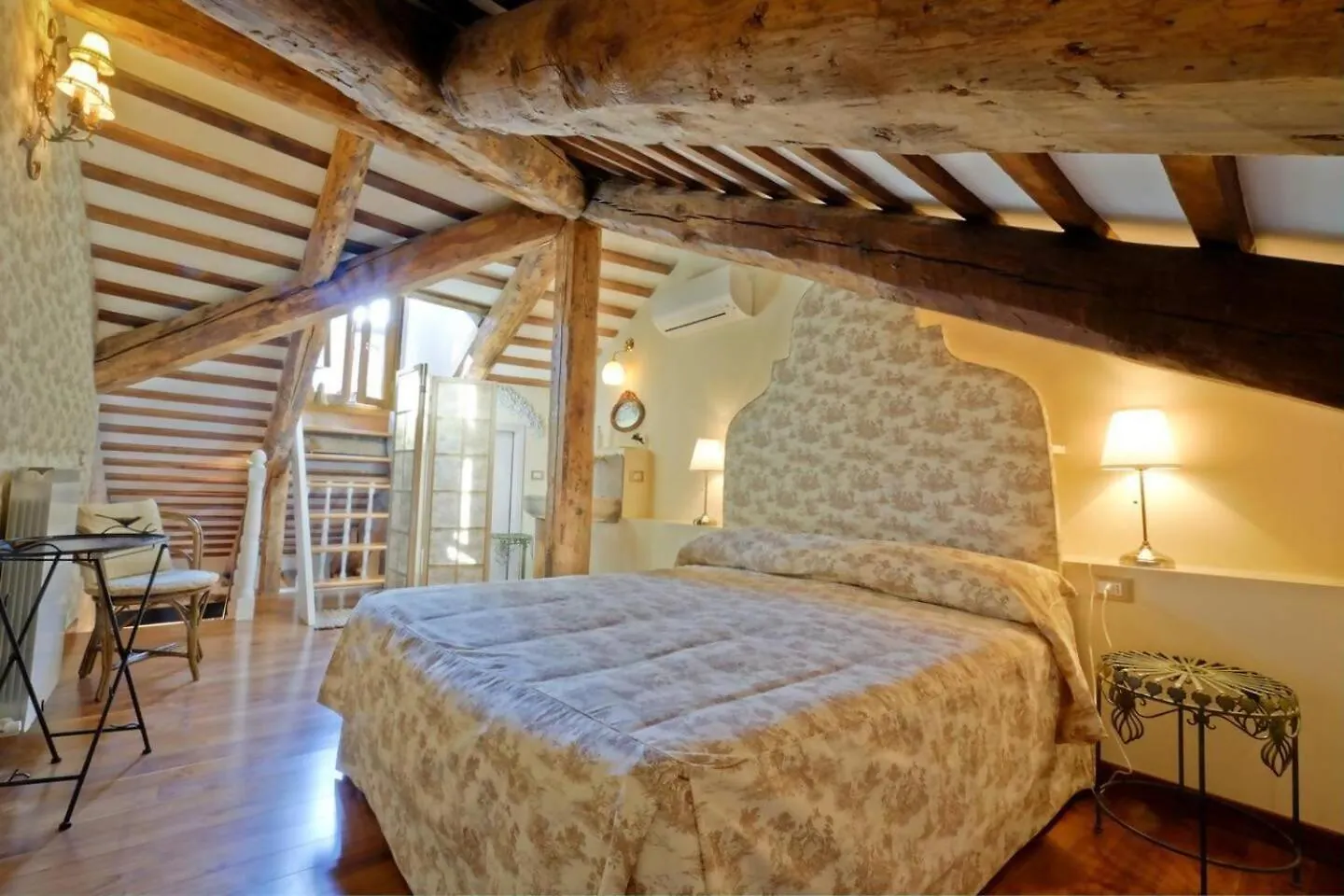 Campanile Alla Canonica Design House Venecia 0*,  Italia